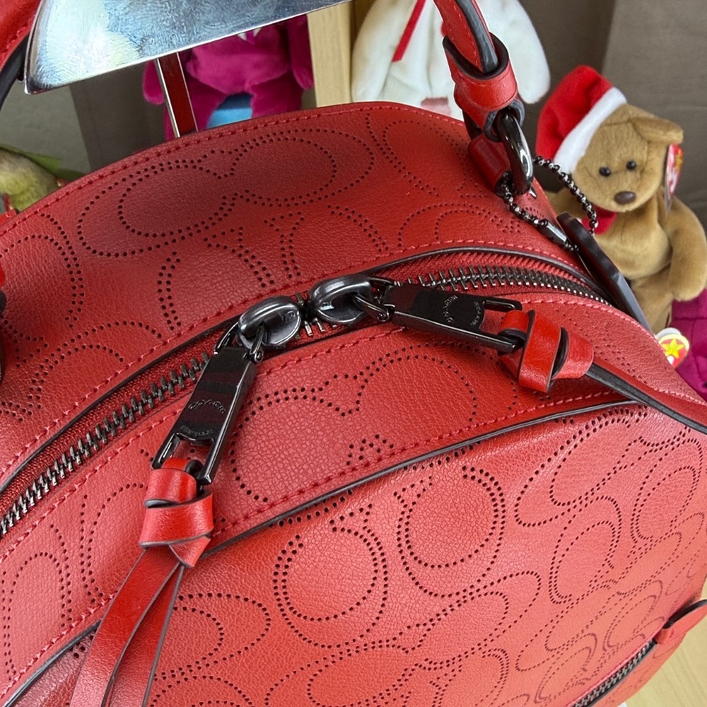 💥COACH -Jordyn Perforated Signature Leather Backpack / Miami Red - 45U674 - Picture 7 of 17